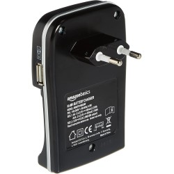 Amazon Basics Chargeur de Piles Ni-MH AA et AAA avec Port USB, Noir