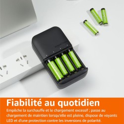 Amazon Basics Chargeur de piles pour piles rechargeables AA et AAA NiMh - Prise européenne, 4 emplacements, Noir