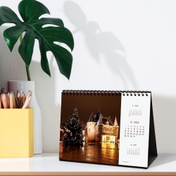 Finocam – Calendrier de bureau 2026 1 Mois par page Janvier – Décembre 2026 + Sept.-Déc. 2025 (4 mois) réduits | Calendrier 2026