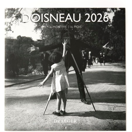 DRAEGER PARIS 1886 - Grand Calendrier mural 28x29 cm 2026 - Thème Doisneau - 12 mois - Papier FSC - Illustrations détachables