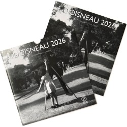 DRAEGER PARIS 1886 - Grand Calendrier mural 28x29 cm 2026 - Thème Doisneau - 12 mois - Papier FSC - Illustrations détachables