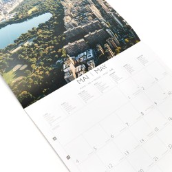 DRAEGER PARIS 1886 - Grand Calendrier mural 28x29 cm 2026 - Thème NYC - 12 mois - Papier FSC - Illustrations détachables
