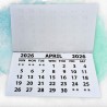 Lot de 25 mini blocs de calendrier 2026 – Calendrier en papier blanc cousu pour cadeau personnalisé – Petit calendrier de bureau