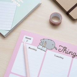 Grupo Erik - Bloc Notes A4 Semainier Pusheen Rose Collection | Sous-Main Bureau, Planner Hebdomadaire | Papeterie de Bureau, Fou