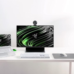 Razer Kiyo Pro - Webcam de Streaming (1080p 60 FPS Capteur Lumineux Adaptatif de Haute Performance, Microphone intégré et Autofo