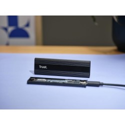 Trust Boîtier SSD M2 NVMe USB-C 10Gbps, Adaptateur pour Disque SSD Externe 4 to, Supporte 2230 2242 2260 2280 FAT32/NTFS/EXT4/ex