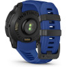 Garmin Instinct 3, AMOLED (édition limitée) - Montre GPS Robuste et connectée – Noire avec Bracelet Bleu électrique – Boîtier 45