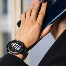 LOTUS Smartwatch Homme Femme - Montre Connectée Unisexe Bracelet Silicone Noir - Étanche IP65 - Commande Vocale IA, Musique, Pod