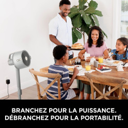 Shark FlexBreeze Pro Mist Ventilateur intérieur/extérieur sans fil, Brumisateur portable, Portée 20 m, Sur pied ou de table, 5 v