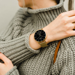 XCOAST SIONA 2 Montre connectée classique pour femme avec écran AMOLED plat 6,9 mm Compatible avec iOS Android Tracker de fitnes