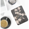 kwmobile Étui Compatible avec Kobo Clara BW/Colour Coque - Étui à Rabat magnétique Tablette eReader Similicuir - Taupe-Blanc-Gri