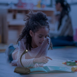 Artibetter Lampe de Lecture à Pince LED Rechargeable Noire, Petite Lampe de Lecture Portable Luminosité Réglable, Veilleuse pour