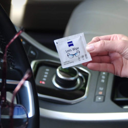 ZEISS - Lingettes Nettoyantes pour Lunettes, Écrans, Smartphones et Appareils Photos, sans Risques de Rayures avec Séchage Rapid
