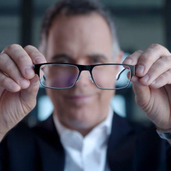 ZEISS - Lingettes Nettoyantes pour Lunettes, Écrans, Smartphones et Appareils Photos, sans Risques de Rayures avec Séchage Rapid
