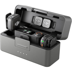 DJI Mic 3 (2 TX + 1 RX + Boîtier de Recharge), Microphone sans Fil pour iPhone/caméra/Android, ultraléger, contrôle de Gain adap
