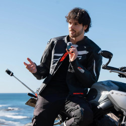 Insta360 Télécommande de prévisualisation GPS avec Micro intégré pour X5 ou Ace Pro 2