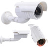 Caméra de surveillance factice avec LED clignotante dans un boîtier protégé contre les intempéries, fausse caméra de sécurité CC