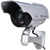 BW Caméra factice – Fausse caméra de vidéosurveillance à énergie solaire avec lumière LED clignotante, utilisation en intérieur 