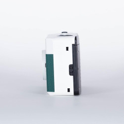 Kodak Pack F9 Argentique + Pellicule 100 ASA - Appareil Photo Rechargeable 35mm Vert, Objectif Grand Angle Fixe, Viseur Optique,