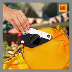 KODAK Printomatic Appareil Photo instantané, USB, Noir, Paquet Cadeau