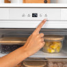 Cecotec mini congélateur intégrable de 101 l bolero coolmarket tf bi 101 blanc e. écran tactile, fast freezing, porte réversible