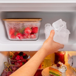 Cecotec Mini Frigo Rétro de 110 L Bolero CoolMarket TT Origin 110 Rouge E. Mini Réfrigérateur, Classe E, ICEBOX, LED Intérieur, 