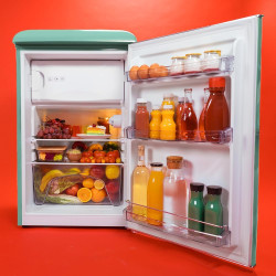 Cecotec Mini Frigo Rétro de 110 L Bolero CoolMarket TT Origin 110 Vert E. Mini Réfrigérateur, Classe E, ICEBOX, LED Intérieur, P