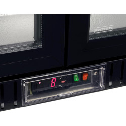 METRO Professional Arrière bar 3 portes GBC3003, aluminium/verre, 135 x 53 x 86,5 cm, 308 L, froid ventilé, 160 W, avec serrure,
