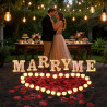 Lot de 2031 lettres lumineuses Marry Me pour décoration de demande en mariage, 2000 pétales de rose, plaque Marry Me avec 24 bou