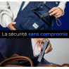 Invoxia Tracker GPS Classic - Abonnement 3 Ans Inclus - pour Voitures, Motos, Vélos, Enfants - Alertes de Mouvement et d’Inclina
