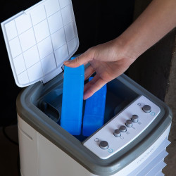Cecotec Refroidisseur à Évaporation EnergySilence 3500 Cool Compact. 65 W, Réservoir 3,5 L, 3 Vitesses, Oscillation 70º, Roulett