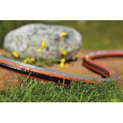 Tuyau Comfort FLEX de Gardena 19 mm (3/4 Pouce), 25 m : tuyau d'arrosage flexible et indéformable avec profilé Power-Grip, résis