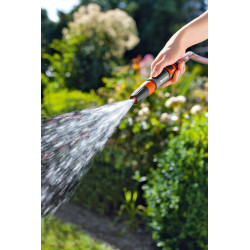 Nécessaire d'arrosage 13 mm (1/2 Pouce) et 15 mm (5/8 Pouce) de Gardena : kit de lances d'arrosage avec Aquastop pour un changem