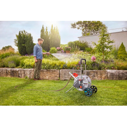 Gardena CleveRoll M Easy Metal Ensemble: chariot de tuyau de 60 m de capacité, très stable, contrôle du tuyau stable, incl. Tuya