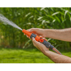 Lance d'arrosage grand débit de Gardena : lance de jardin à grand débit, réglable en continu, adaptée aux tuyaux de 19 mm (3/4 P
