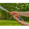 Lance d'arrosage grand débit de Gardena : lance de jardin à grand débit, réglable en continu, adaptée aux tuyaux de 19 mm (3/4 P
