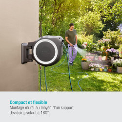 Gardena Enrouleur de tuyau Mural RollUp M/L (blanc)– Longueur 25m –Ø13mm– Garantie 5 ans– Dévidoir pivotant à 180°– Kit complet 