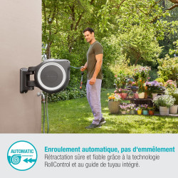 Gardena Enrouleur de tuyau Mural RollUp M/L (blanc)– Longueur 25m –Ø13mm– Garantie 5 ans– Dévidoir pivotant à 180°– Kit complet 