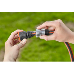 Nécessaire de base Premium pour l'arrosage de Gardena : kit de raccordement avec pistolet d'arrosage, pièces de raccordement pou