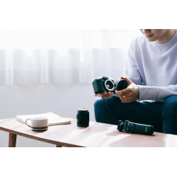 Sony ZV-E10K Appareil Photo Hybride (APS-C) avec Objectif Power Zoom 16-50 mm f/3,5-5,6 II – écran orientable et inclinable, aut