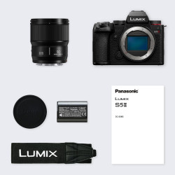 Panasonic Lumix S5M2 - Appareil Photo Hybride Plein Format + Objectif Lumix S 50mm F1.8 (24MP, AF Phase, Double Stabilisation, V