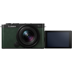 Panasonic Lumix S9 | Appareil Photo Hybride Plein Format + Objectif Lumix S 18-40mm F4.5-6.3 (24MP, Autofocus Phase, Double Stab