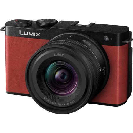 Panasonic Lumix S9 | Appareil Photo Hybride Plein Format + Objectif Lumix S 18-40mm F4.5-6.3 (24MP, Autofocus Phase, Double Stab
