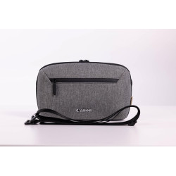 Canon EOS R100 Plus Objectif RF-S 18-45 mm F4.5-6.3 is STM Plus Sacoche pour Appareil Photo Plus Carte SD 64 Go (Appareil Photo 
