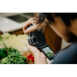 Nikon Hybride KIT Z 50II + Z DX 16-50mm VR + Z DX 50-250mm VR, capteur APS-C 20,9 MP, vidéo 4K jusqu'à 30 i/s, écran Tactile et 