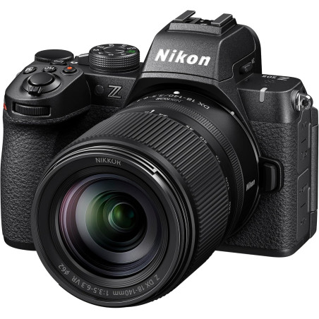 Nikon Hybride KIT Z 50II + Z DX 18-140mm VR, capteur APS-C 20,9 MP, vidéo 4K jusqu'à 30 i/s, écran Tactile et orientable, viseur