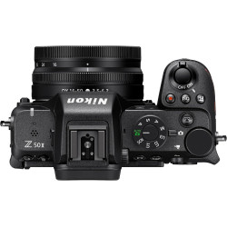 Nikon Hybride KIT Z 50II + Z DX 18-140mm VR, capteur APS-C 20,9 MP, vidéo 4K jusqu'à 30 i/s, écran Tactile et orientable, viseur