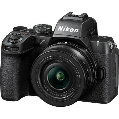 Nikon Hybride KIT Z 50II + Z DX 16-50mm f/3.5-6.3 VR, capteur APS-C 20,9 MP, vidéo 4K jusqu'à 30 i/s, écran Tactile et orientabl