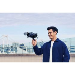 Sony Alpha 6400 | Appareil Photo Numérique Hybride APS-C (24, 2 MP, AF en 0.02s, Suivi des Yeux, 4K HLG, Ecran Selfie Vlogging)