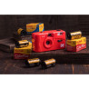 KODAK M35 DA00239 - Appareil Photo Rechargeable 35mm, Objectif Grand Angle Fixe, Viseur Optique, Flash Intégré, Pile AAA – Rouge